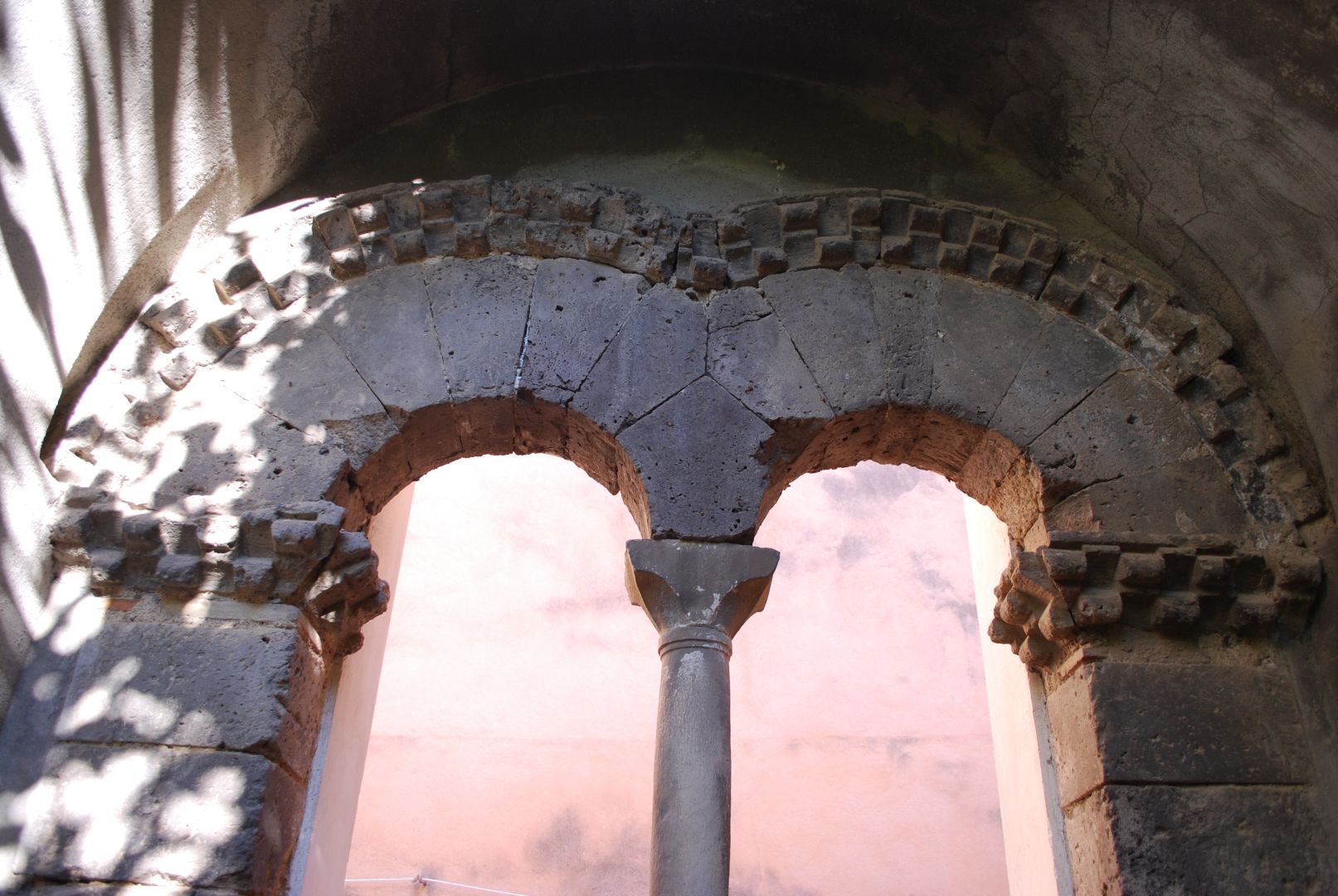 Particolare della decorazione (foto T. Laudonia)