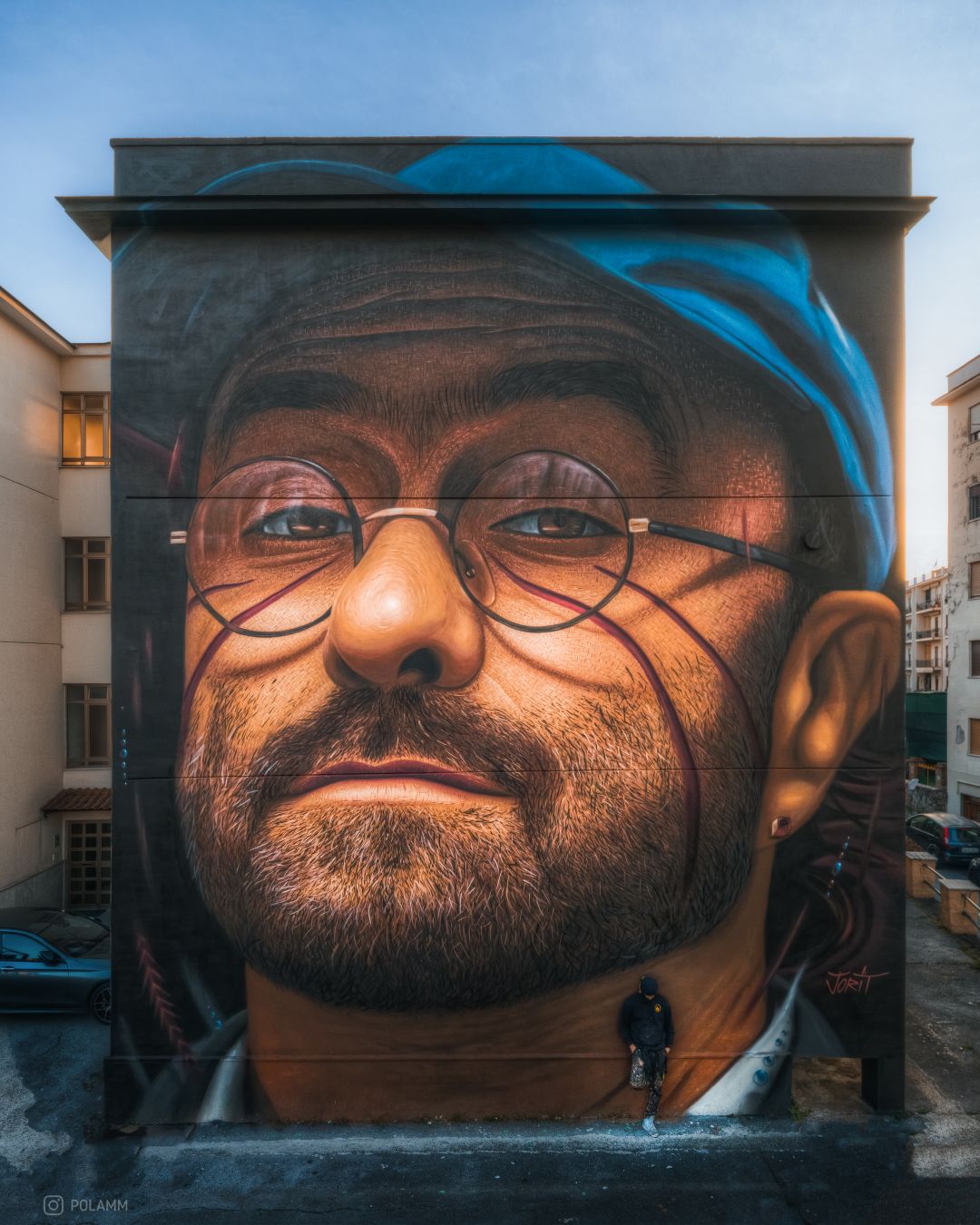 L’opera di Jorit raffigurante Lucio Dalla, appena completata (Foto di Paolo Ammendola)