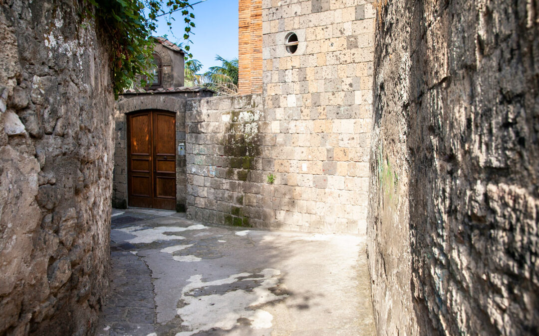 Via Sopra le Mura